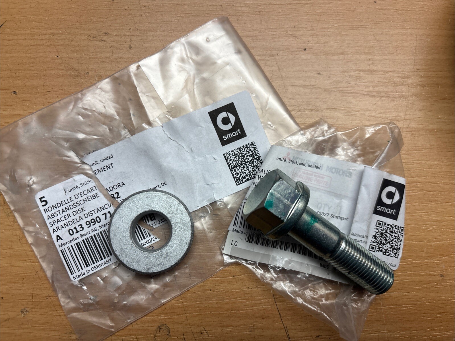 Für SMART 451 MHD Riemenscheibe inkl. Schraube Scheibe Teilenummer A1320300568 – Bild 3