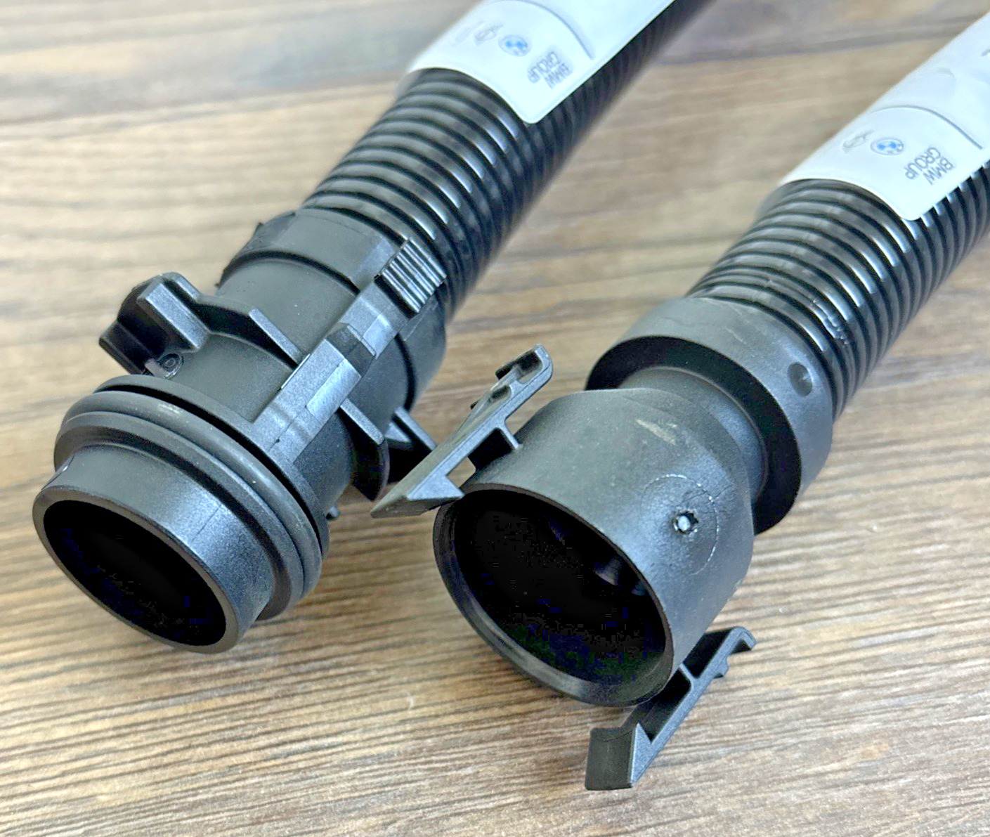 ORIGINAL BMW Ansaugschlauch Ladeluftschlauch E70 F15 X83 E90 N57 N47 13717803842 – Bild 3