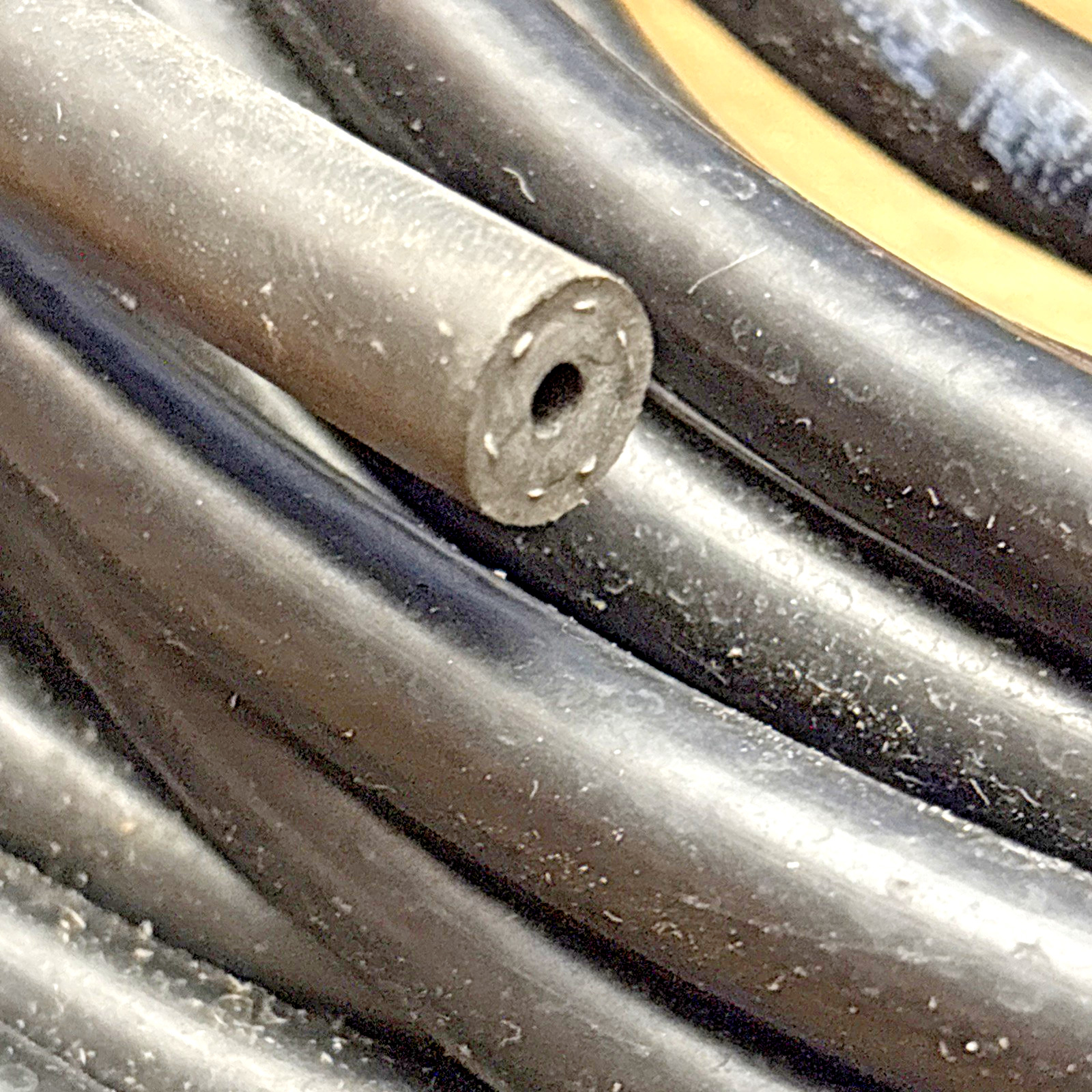 1m Unterdruckschlauch 3,2mm x 8,5mm für Benzin BIO DIESEL bis+90°C DIN73379-2A – Bild 2